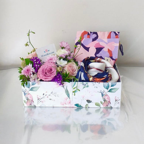 BOX cadeaux & fleurs -Oran-ref: WB201