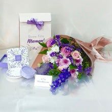 Bouquet & Gifts"Bonne fête Maman"  Réf: WB123